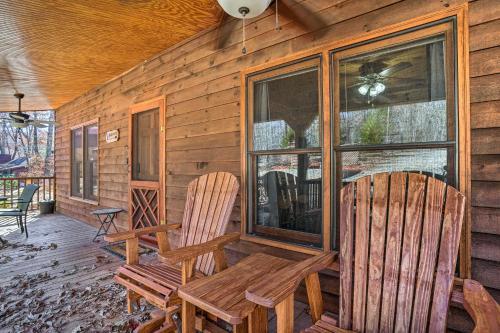 Serenity Cabin With Furnished Deck And Fire Pit