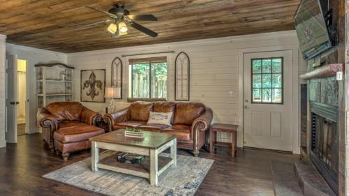 Rivers Edge By Escape To Blue Ridge