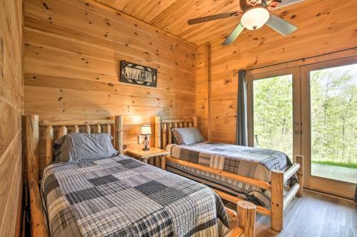 Mountain Dream Cabin In Humphrey Heights Complex