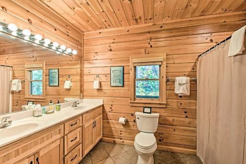 Blue Ridge Cabin Hot Tub, Fire Pit, Mtn Views