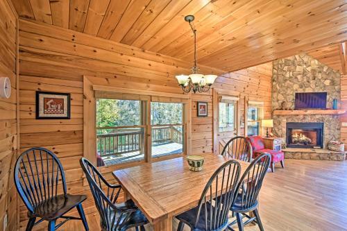 Blue Ridge Cabin Hot Tub, Fire Pit, Mtn Views