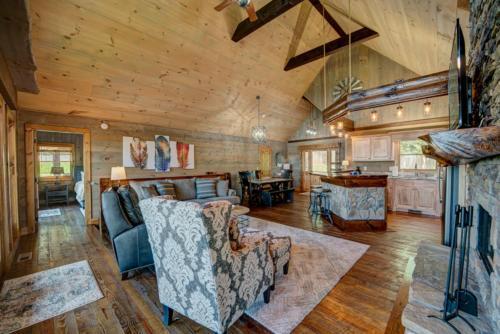 Gibbs Mountain By Escape To Blue Ridge