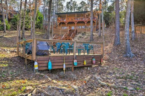 Lakefront Sparta Cottage With Decks And Boat Dock