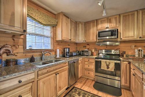 Lakefront Sparta Cottage With Decks And Boat Dock