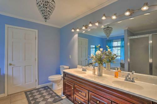 Summerville Home On 5 Acres Pool, Hot Tub And Deck!