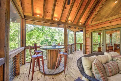 Talking Creek Lodge
