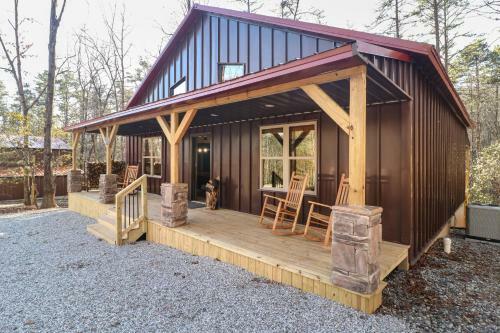 Cozy Bear Cabin #2