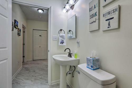 Cozy Thomasville Cottage - 1 Mile To Big Oak!