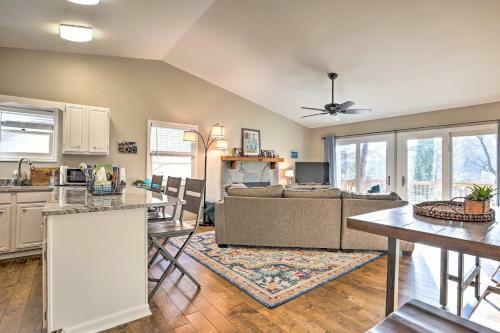 Indigo Cottage With Deck On Lake Arrowhead!