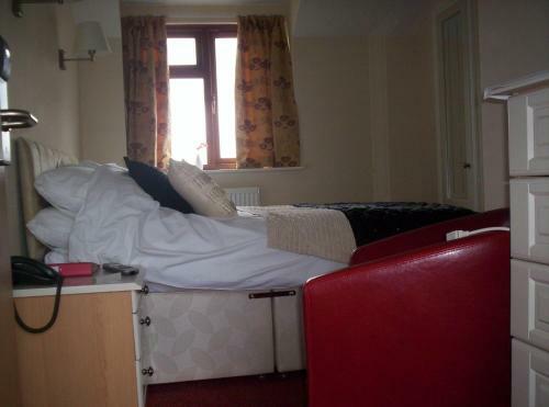 Hostal Tally Ho Inn