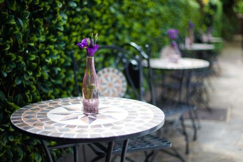 Shakespeare Hotel