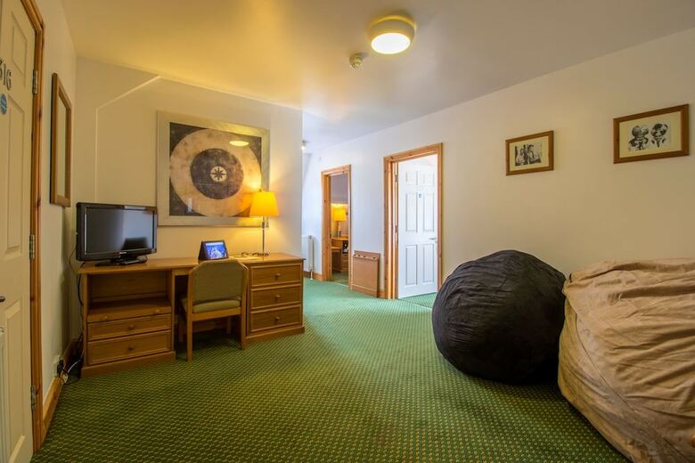 A Park View Hotel