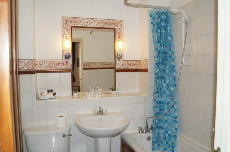 Bed & Breakfast The Lansdowne Hotel