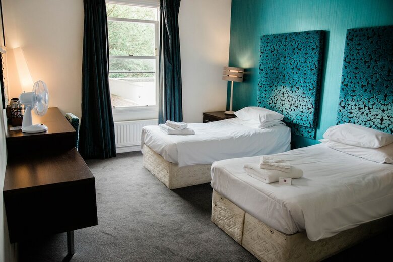 Episode Hotel