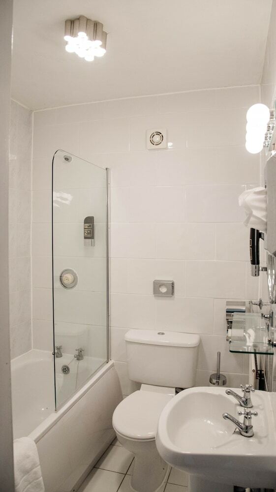 Episode Hotel