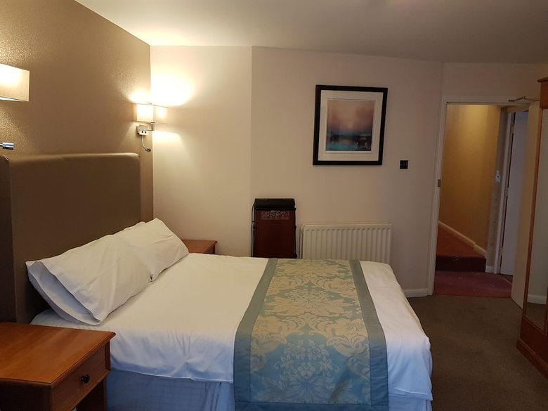 Hostal Victoria Park Lodge