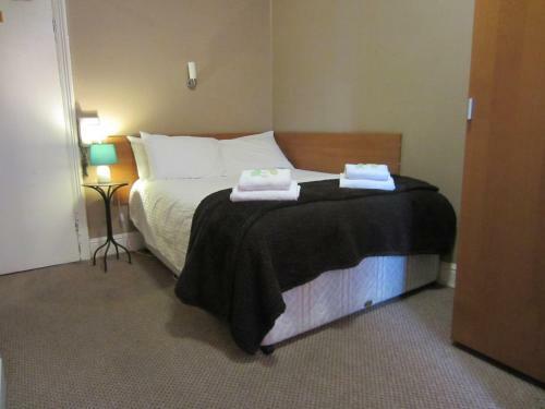 Grail Court Hotel