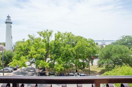 Hotel Ocean Inn & Suites