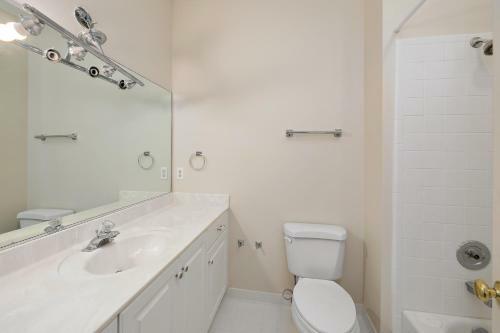 5 Bedroom 5 And A Half Bath - Private Pool On East Beach