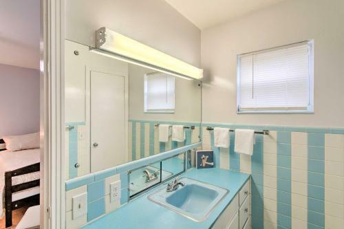 Charming Waycross Getaway With Recreation Room