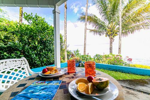 Hale Kai Hawaii Suites - Bamboo Room