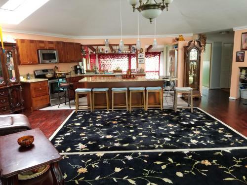 Hostal Valushas Best 4 Bedroom 3 Bathroom