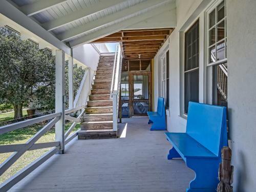 Riverlodge Upper