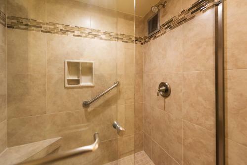 Apartamento Mahana 604 Oceanfront 1bd 1ba Condo