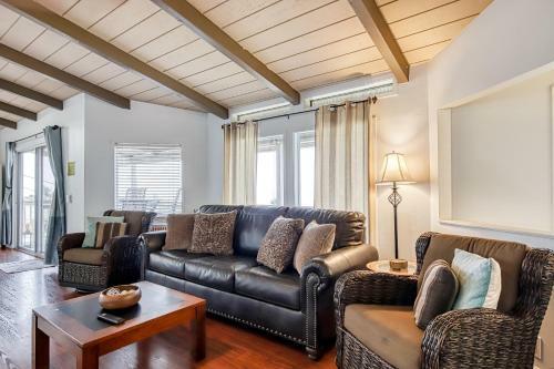 Walua Trail Estate