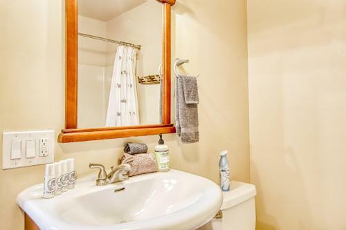 Walua Trail Estate