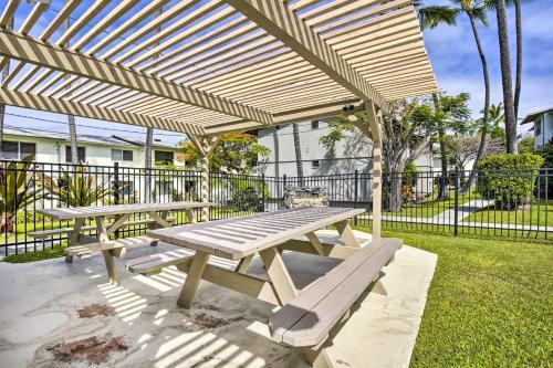 Apartamento Sunny Central Condo With Lanai And Pool Access!
