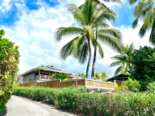 Ocean Breeze Kona Home
