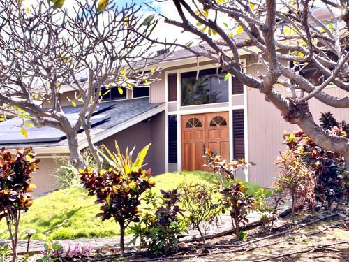 Ocean Breeze Kona Home