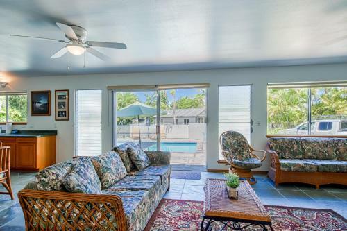 Kona Kanewa Home