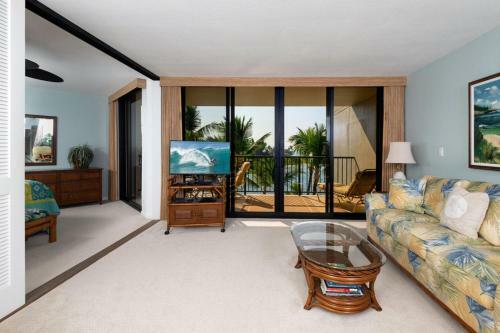 Kona By The Sea By Casago