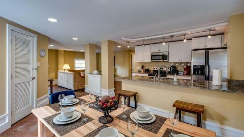 Refresh At Rivermist-pool-two Units-great Outdoor Space