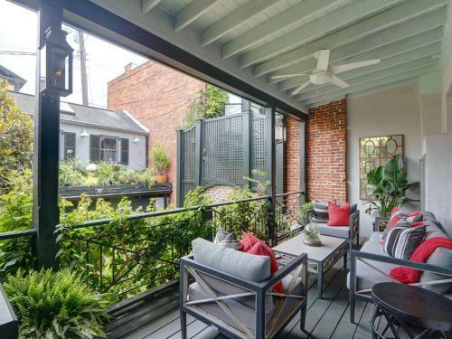 Gorgeous New Home On Monterey Square