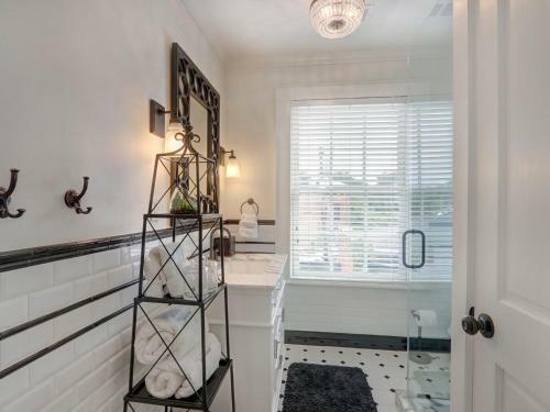 Gorgeous New Home On Monterey Square