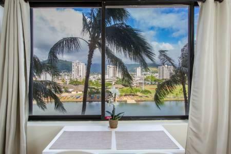 Apartamento Hawaiian Monarch Upgraded Modern Studio