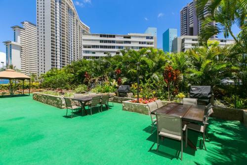 Apartamento Chateau Waikiki 607