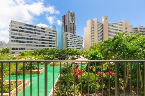 Apartamento Chateau Waikiki 607