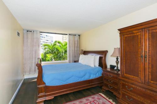Apartamento Chateau Waikiki 607