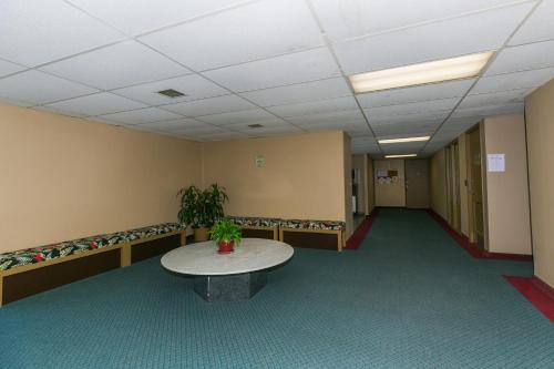 Apartamento Chateau Waikiki 607
