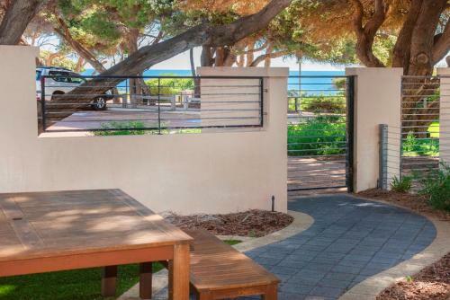 Villa Surfside 10