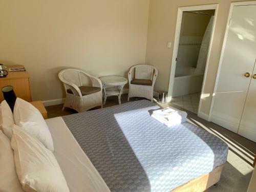Settlers Hotel York