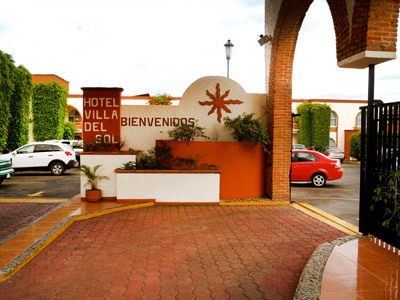 Hotel Villa Del Sol And Suites