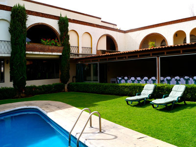 Hotel Villa Del Sol And Suites
