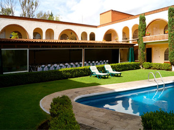 Hotel Villa Del Sol And Suites