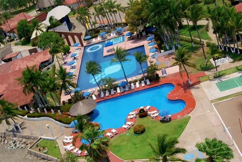 Hotel Qualton Club Ixtapa All Inclusive