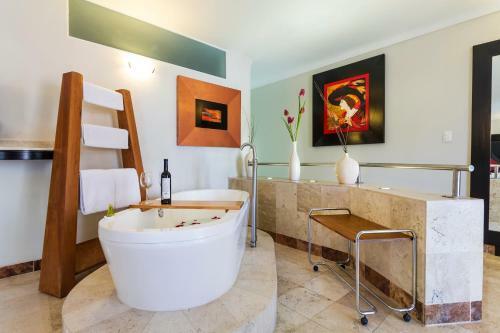 Hotel Real De Minas Poliforum